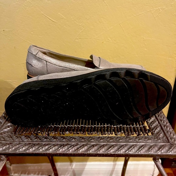 Clarks muted silver metallic wedge loafers. Size 9.5. - Picture 3 of 3